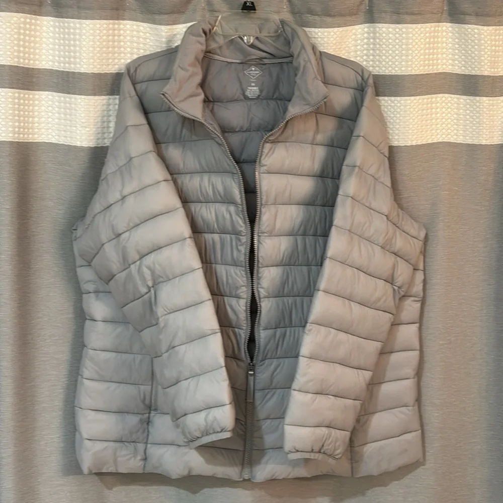 Women’s Light Gray St Johns Bay Packable Puffer Jacket - Picture 2 of 4